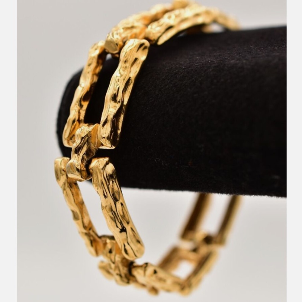 Vintage Monet Textured Rectangle Link Runway Brac… - image 1